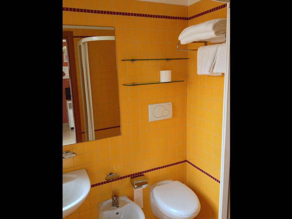 Hotel Emma Nord Rimini Pokój zdjęcie